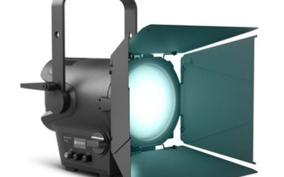 PROJECTEUR FRESNEL LED CAMEO F1 FC
